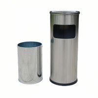 Decopatent - Staande Asbak met RVS Afvalbak - Rond - Asbak Voor Buiten - Vloerasbak - Buitenasbak Groot - Rookpaal - Asbakken - Afm: 25 x 25 x 60,5 Cm. - Kleur: Zilver
