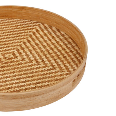 Decopatent - Bamboe Dienblad Rond - Diameter: 38 Cm - Dienblad met handvaten - Schaal - Presenteerblad - Serveerschaal - Woonaccessoires - Gevlochten Bamboe Riet - Afm: 38 x 38 x 5 Cm.