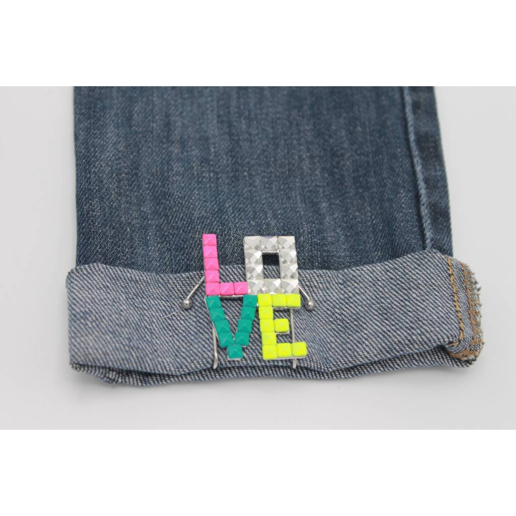 CLIP n GO Love Studs - Clip n Go Jewelry