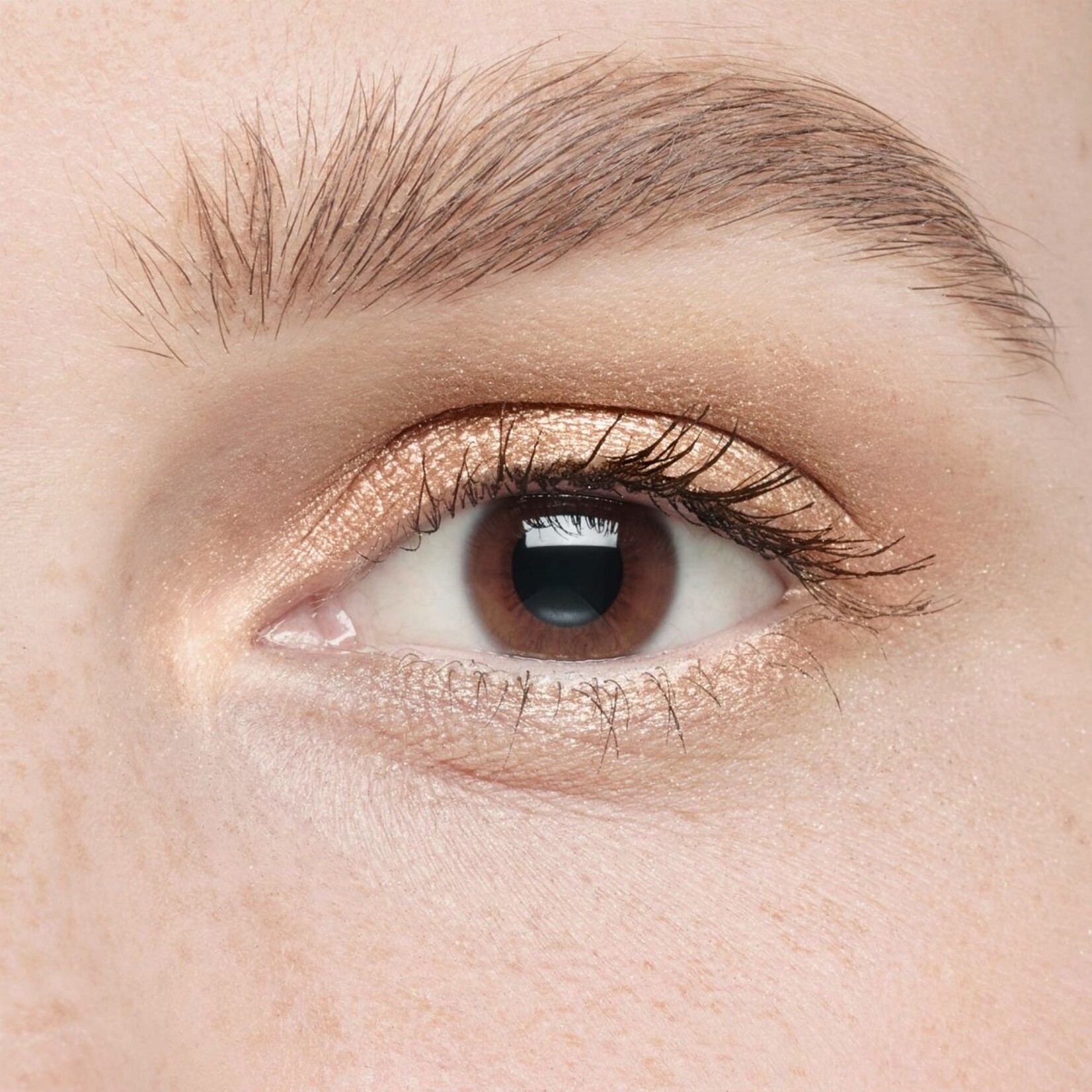 Isadora SINGLE POWER EYESHADOW -  Peachy Diamonds 18