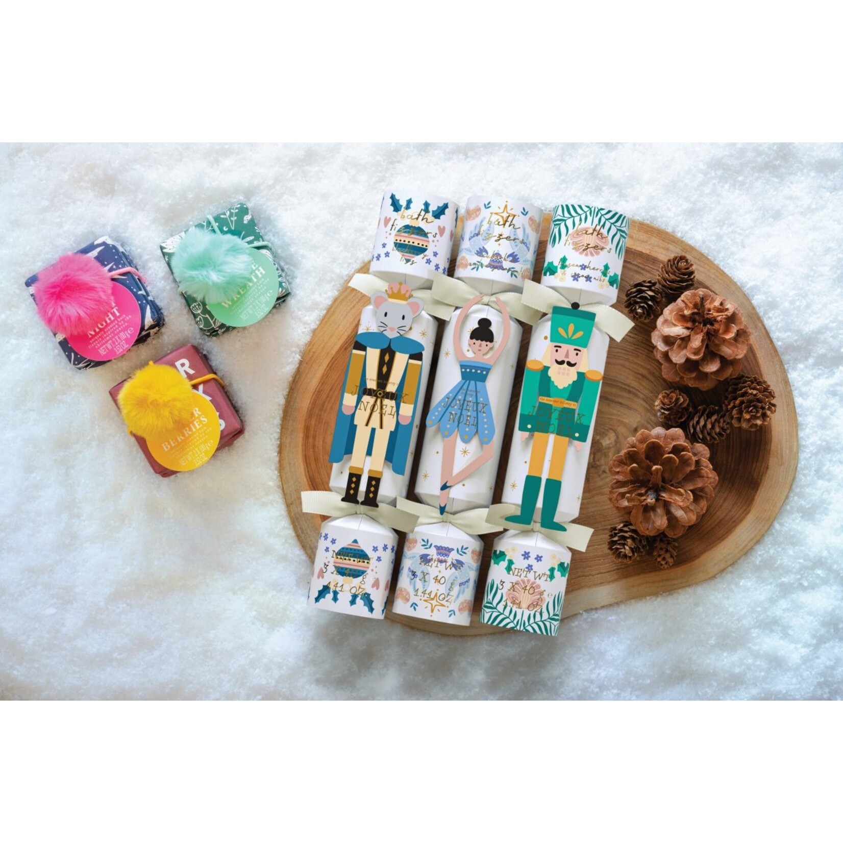 The Somerset Toiletry Co Cracker Fizzer Blackberry Fizz 3x40g