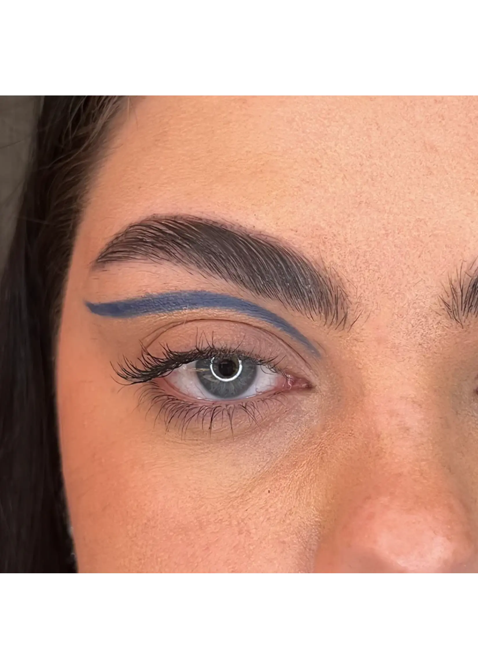 Layla Cosmetics MICRO EYEYLINER N°4 Blue