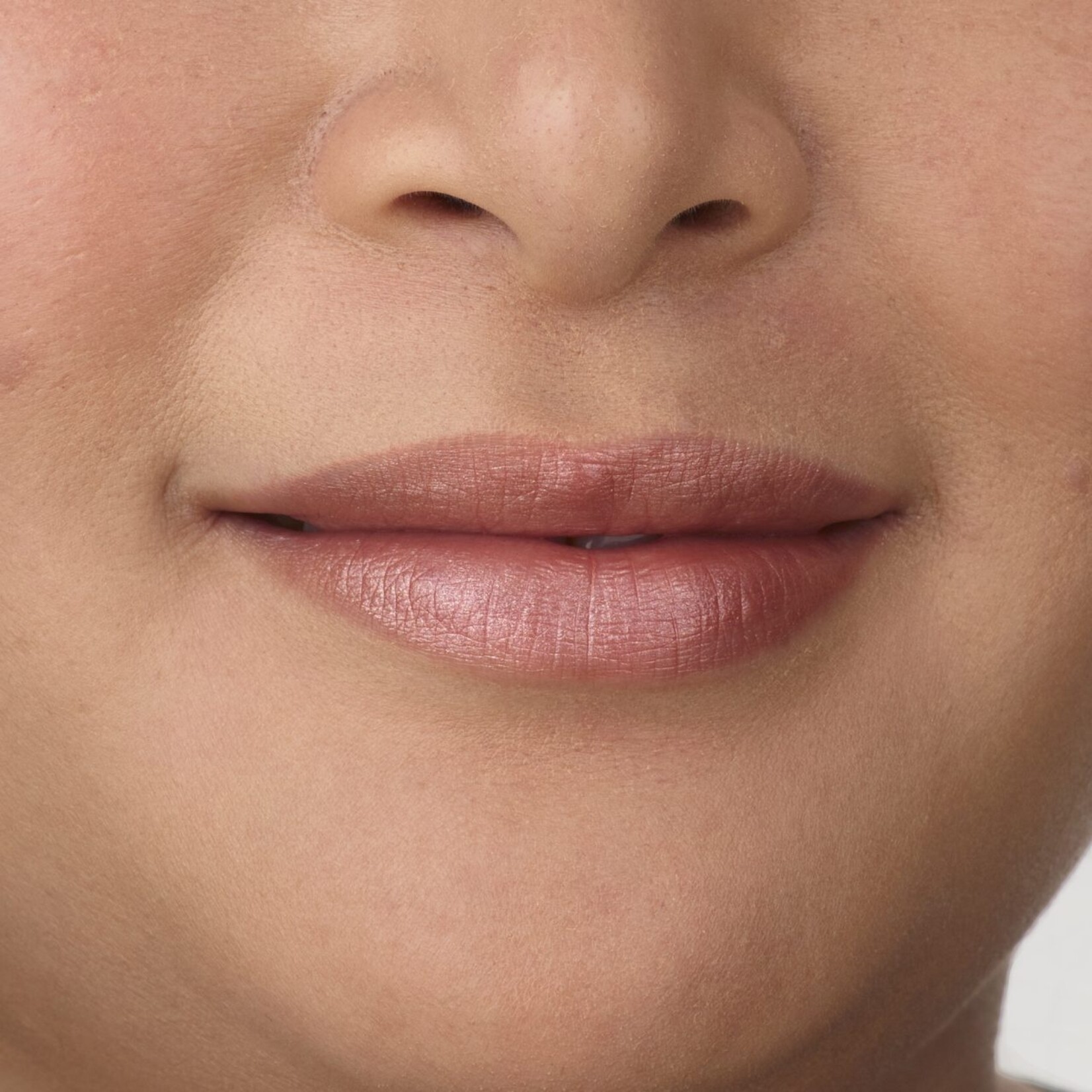 Isadora  Perfect Moisture Lipstick REFILL- Angelic Nude  N° 226- Isadora