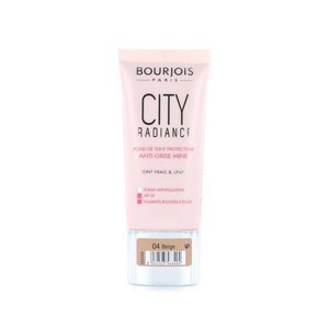 City Radiance Skin Protecting Foundation - 04 Beige