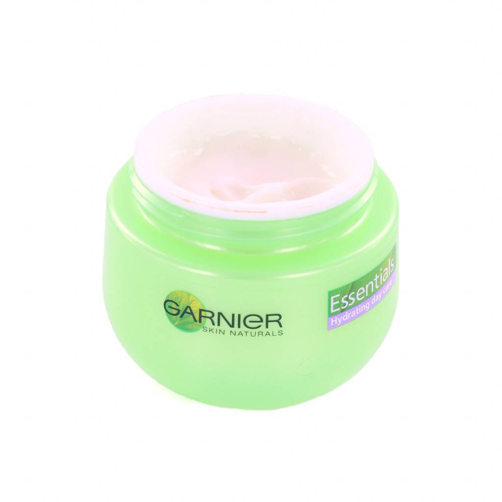 Garnier Skin Naturals Essentials Hydraterende Dagcreme Met Klis Extract garnier kopen in de aanbieding