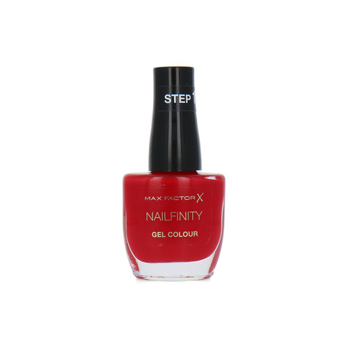 Max Factor Nailfinity Gel Colour Nagellak - 300 Ruby Tuesday