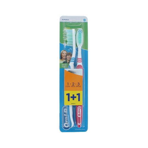 Oral-B 1.2.3 Natural Fresh Duo Pack Tandenborstel - 40 Medium Pink-Blue Oral-B 1.2.3 Natural Fresh Duo Pack Tandenborstel - 40 Medium Pink-Blue