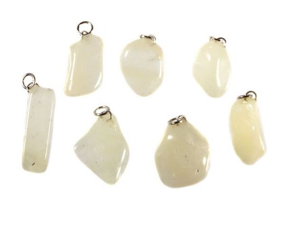 Zwavelkwarts hanger Zwavelkwarts hanger