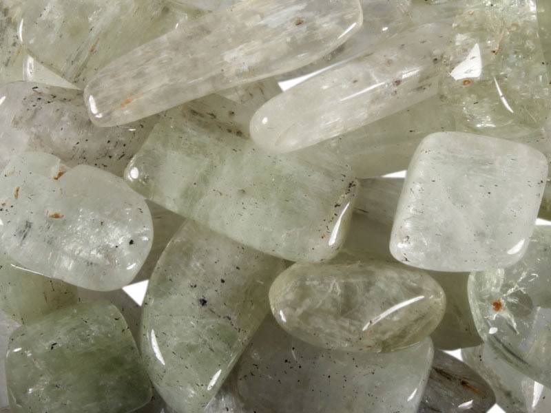 Hiddeniet (geel/groen) steen getrommeld 5 - 7 gram