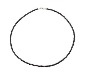 Leren koord gevlochten zwart zilveren sluiting 45 cm Leren koord gevlochten zwart zilveren sluiting 45 cm