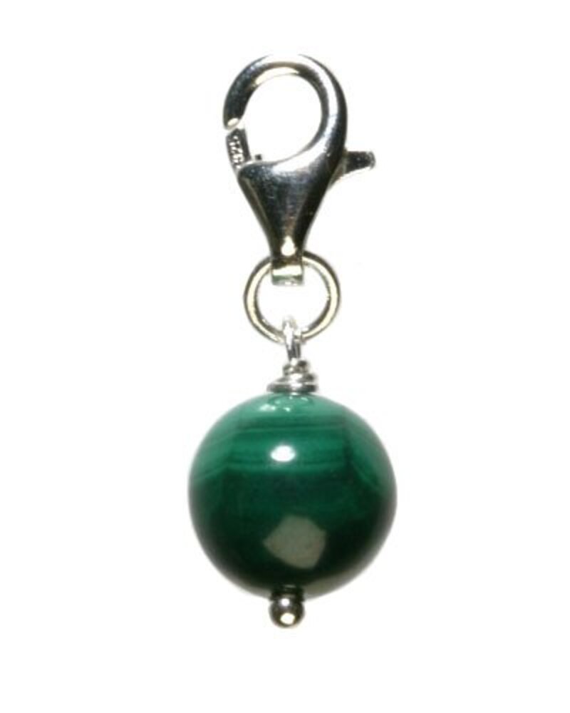 Zilveren bedeltje malachiet rond Zilveren bedeltje malachiet rond