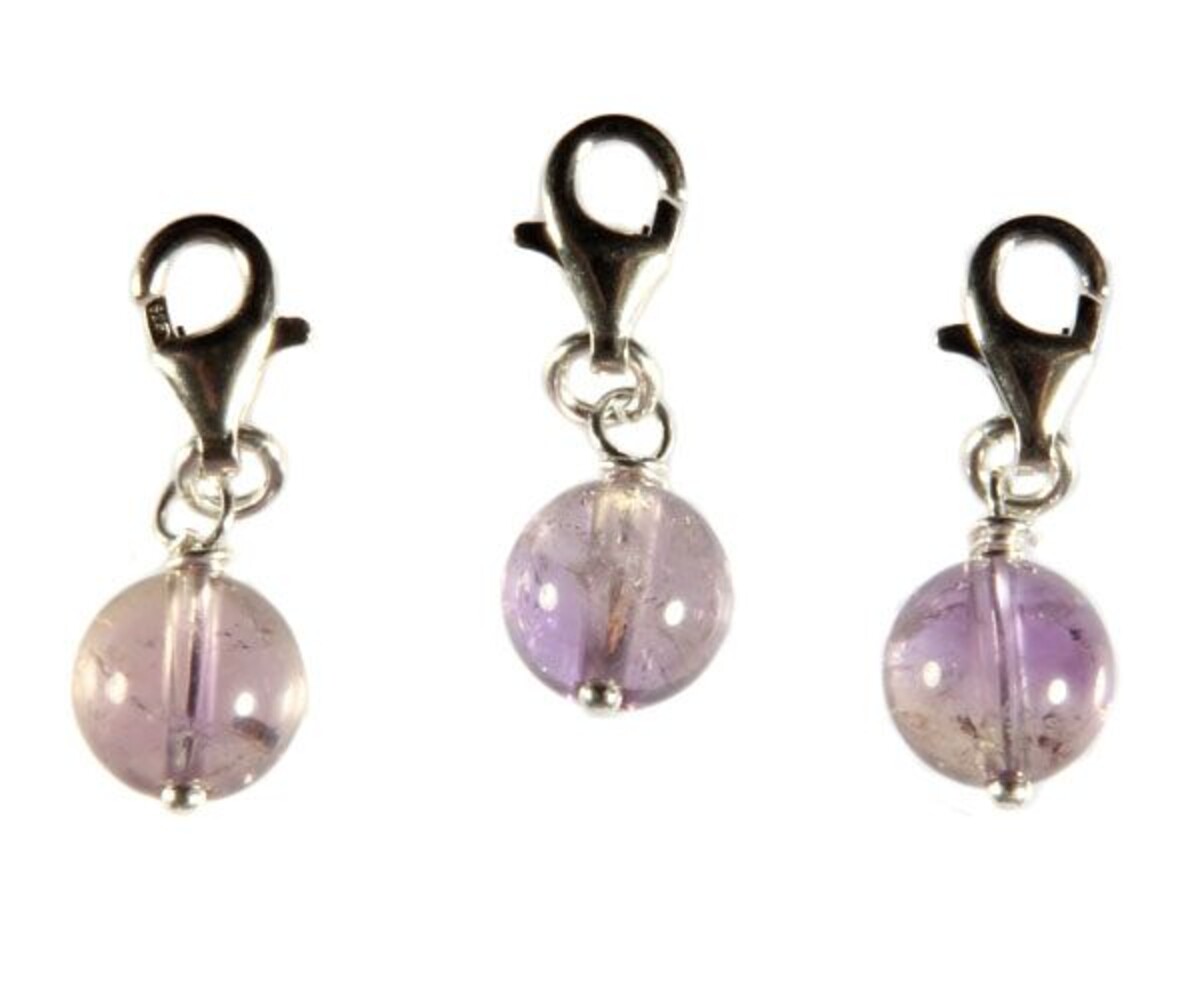 Zilveren bedeltje ametrien rond