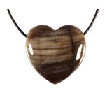 Versteend hout hanger hart doorboord Versteend hout hanger hart doorboord
