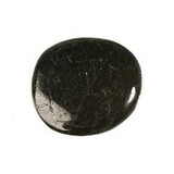 Toermalijn (zwart) steen plat gepolijst Toermalijn (zwart) steen plat gepolijst