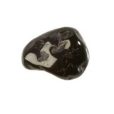 Spinel (zwart) steen getrommeld 2 - 5 gram Spinel (zwart) steen getrommeld 2 - 5 gram