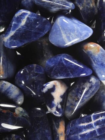 Sodaliet steen getrommeld 10 - 20 gram Sodaliet steen getrommeld 10 - 20 gram