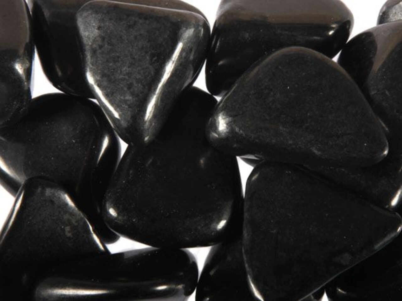 Shungiet steen getrommeld 5 - 10 gram Shungiet steen getrommeld 5 - 10 gram