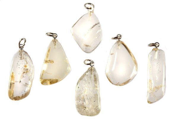 Scapoliet (geel) hanger getrommeld