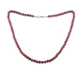 Robijn ketting 6 mm kralen Robijn ketting 6 mm kralen