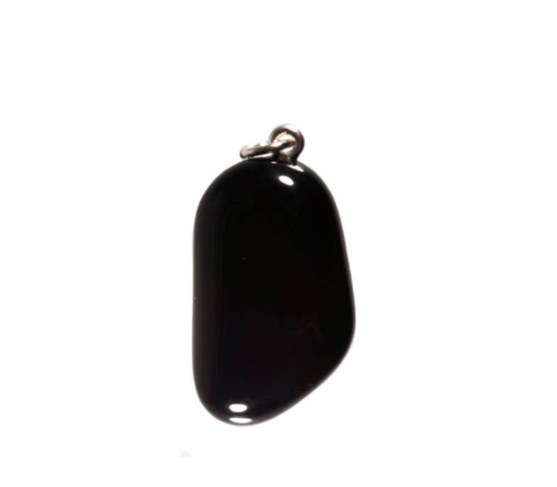 Onyx hanger