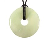 New jade (serpentijn) hanger donut 4 cm New jade (serpentijn) hanger donut 4 cm
