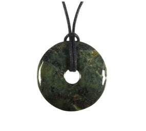 Magnetiet in serpentijn hanger donut 3 cm Magnetiet in serpentijn hanger donut 3 cm