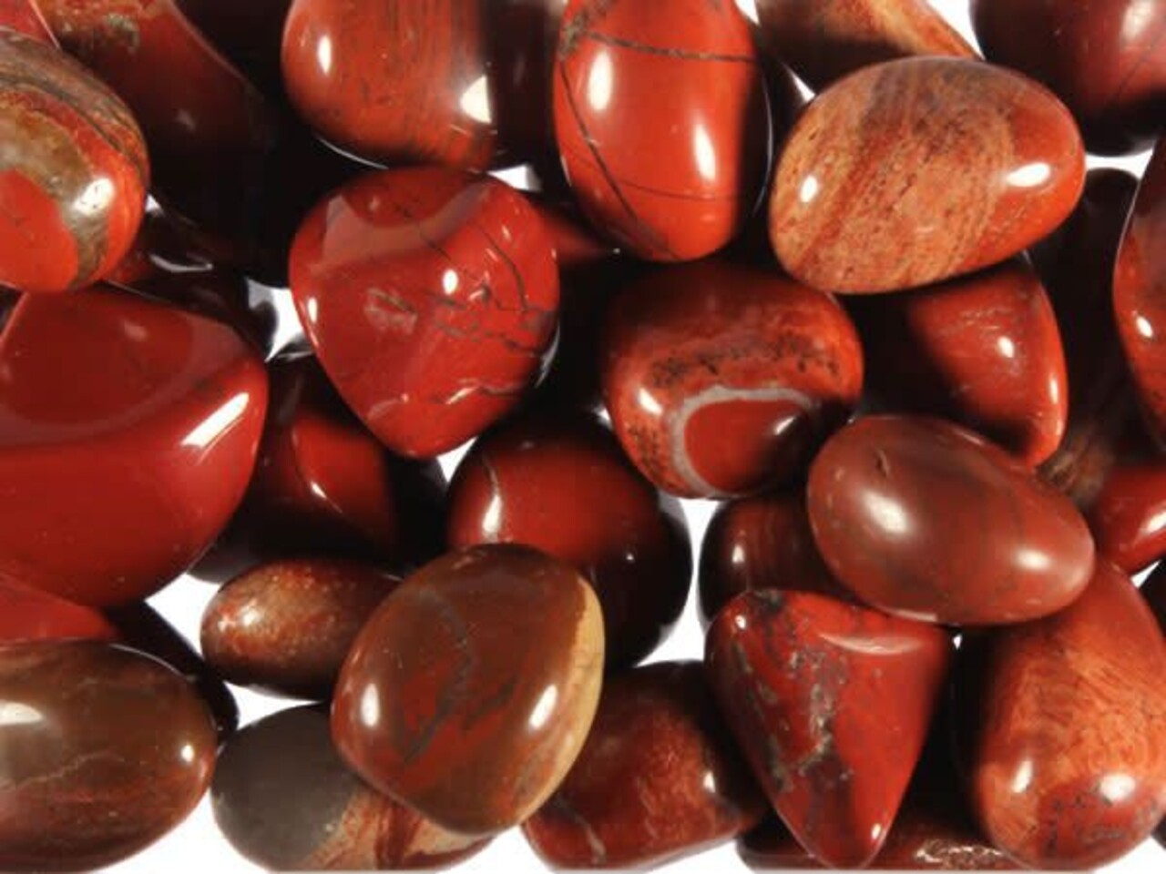 Jaspis (rood) steen getrommeld 2 - 5 gram