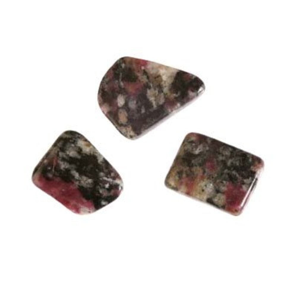 Eudialiet steen getrommeld 2 - 5 gram Eudialiet steen getrommeld 2 - 5 gram