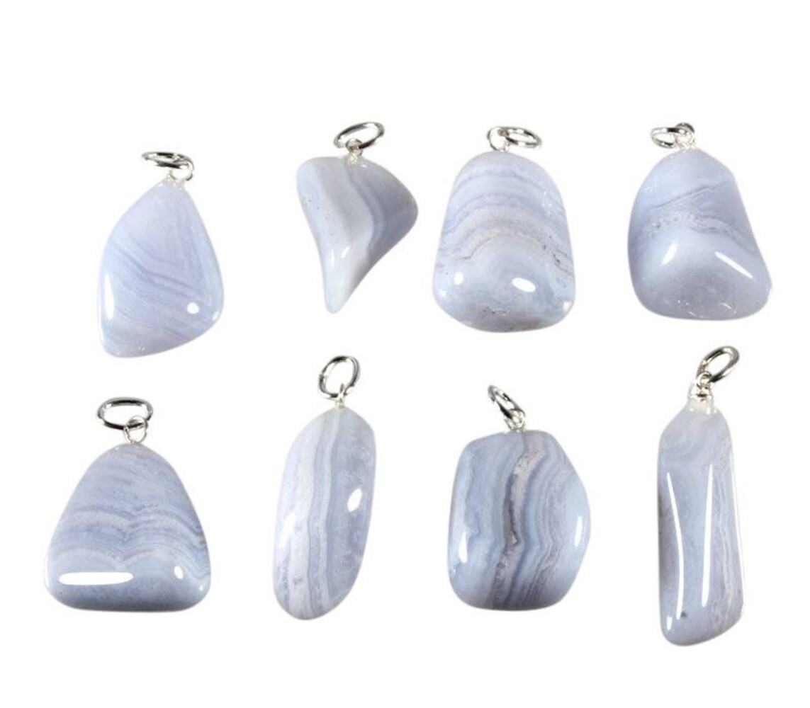 Chalcedoon (blauw) hanger met zilveren oogje