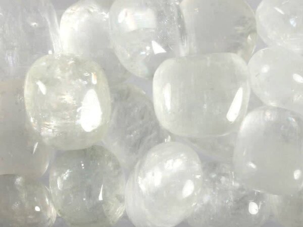 Calciet (wit) steen getrommeld 5 - 10 gram Calciet (wit) steen getrommeld 5 - 10 gram