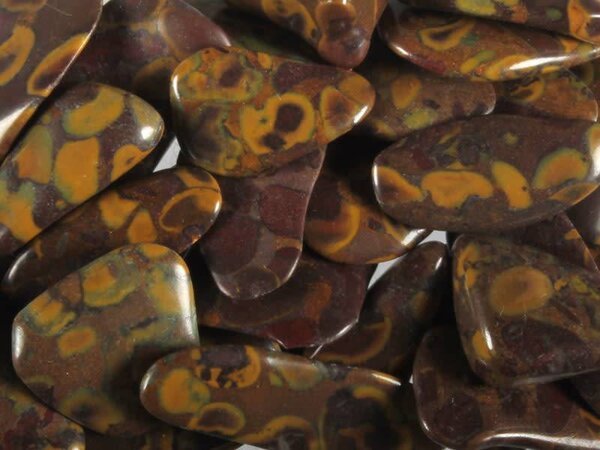 Jaspis (poppy) steen getrommeld 2 - 5 gram Jaspis (poppy) steen getrommeld 2 - 5 gram