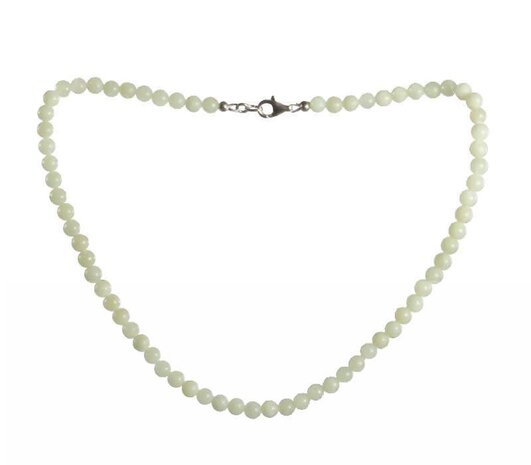 New jade (serpentijn) ketting 6 mm kralen New jade (serpentijn) ketting 6 mm kralen