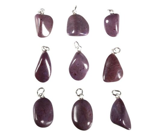 Jade (paars) hanger met zilveren oogje Jade (paars) hanger met zilveren oogje