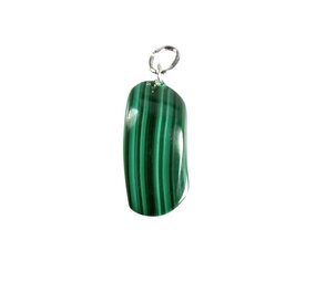Malachiet hanger met zilveren oogje Malachiet hanger met zilveren oogje