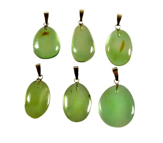 Barnsteen (natuurlijk groen) hanger met 14k gouden oogje