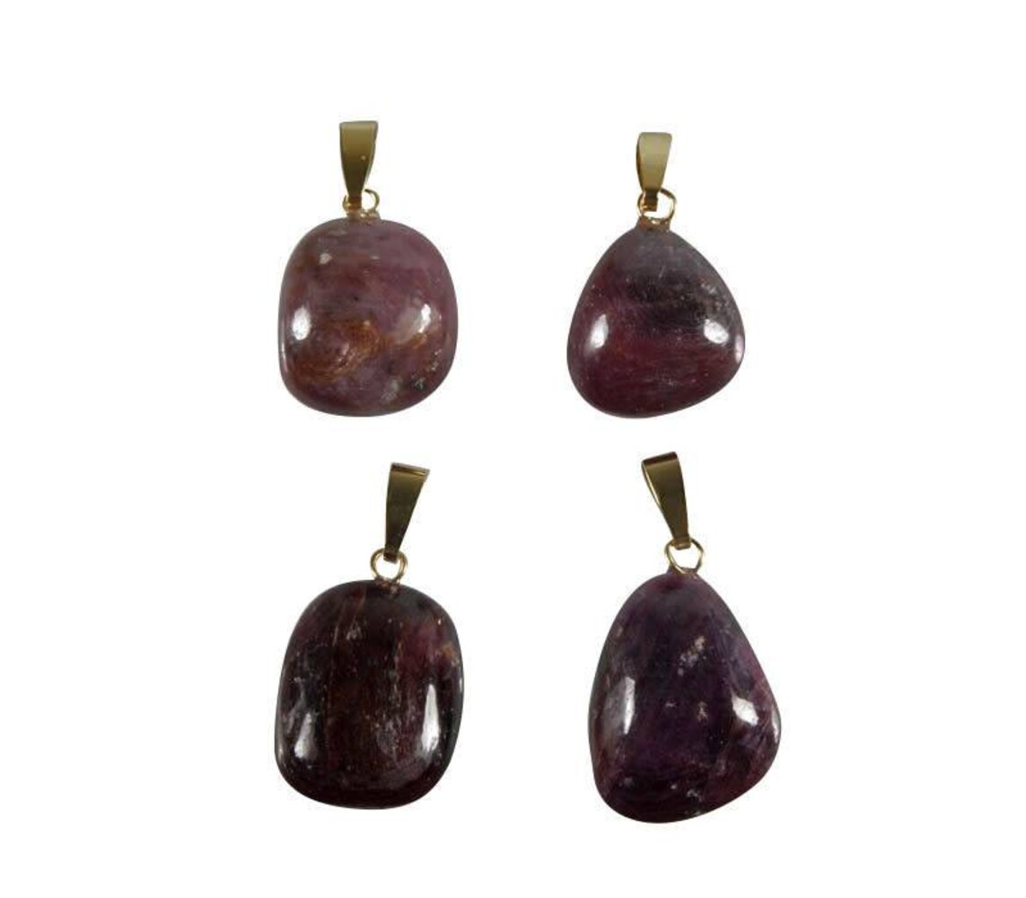 Robijn hanger 14k met gouden oogje Robijn hanger 14k met gouden oogje