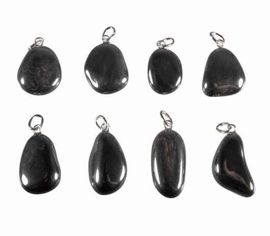 Hematiet hanger met zilveren oogje Hematiet hanger met zilveren oogje
