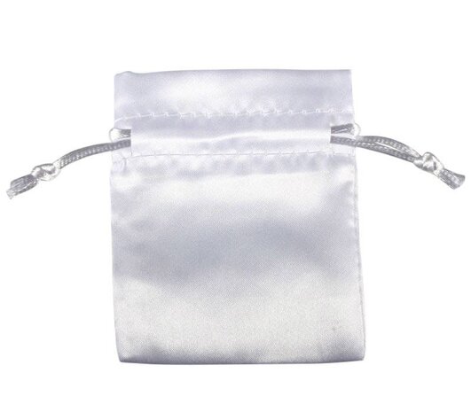 Buideltje satijn wit