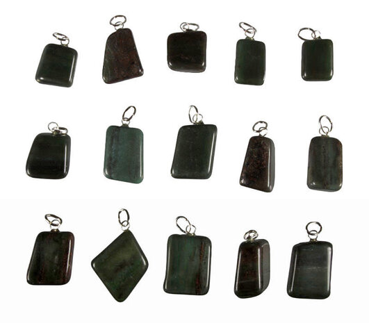 Groenlandiet hanger met zilveren oogje