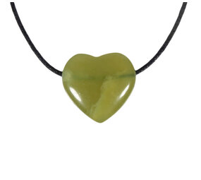 New jade (serpentijn) hanger hart klein doorboord New jade (serpentijn) hanger hart klein doorboord