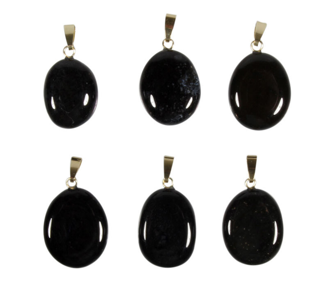 Onyx hanger ovaal met 14k gouden oogje Onyx hanger ovaal met 14k gouden oogje