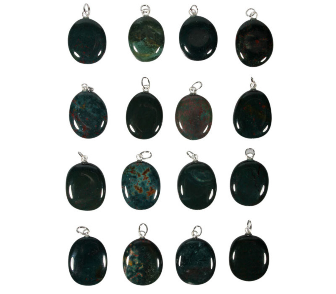 Heliotroop hanger ovaal met zilveren oogje Heliotroop hanger ovaal met zilveren oogje