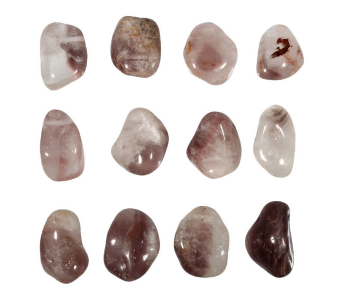 Lithiumkwarts hanger doorboord getrommeld Lithiumkwarts hanger doorboord getrommeld