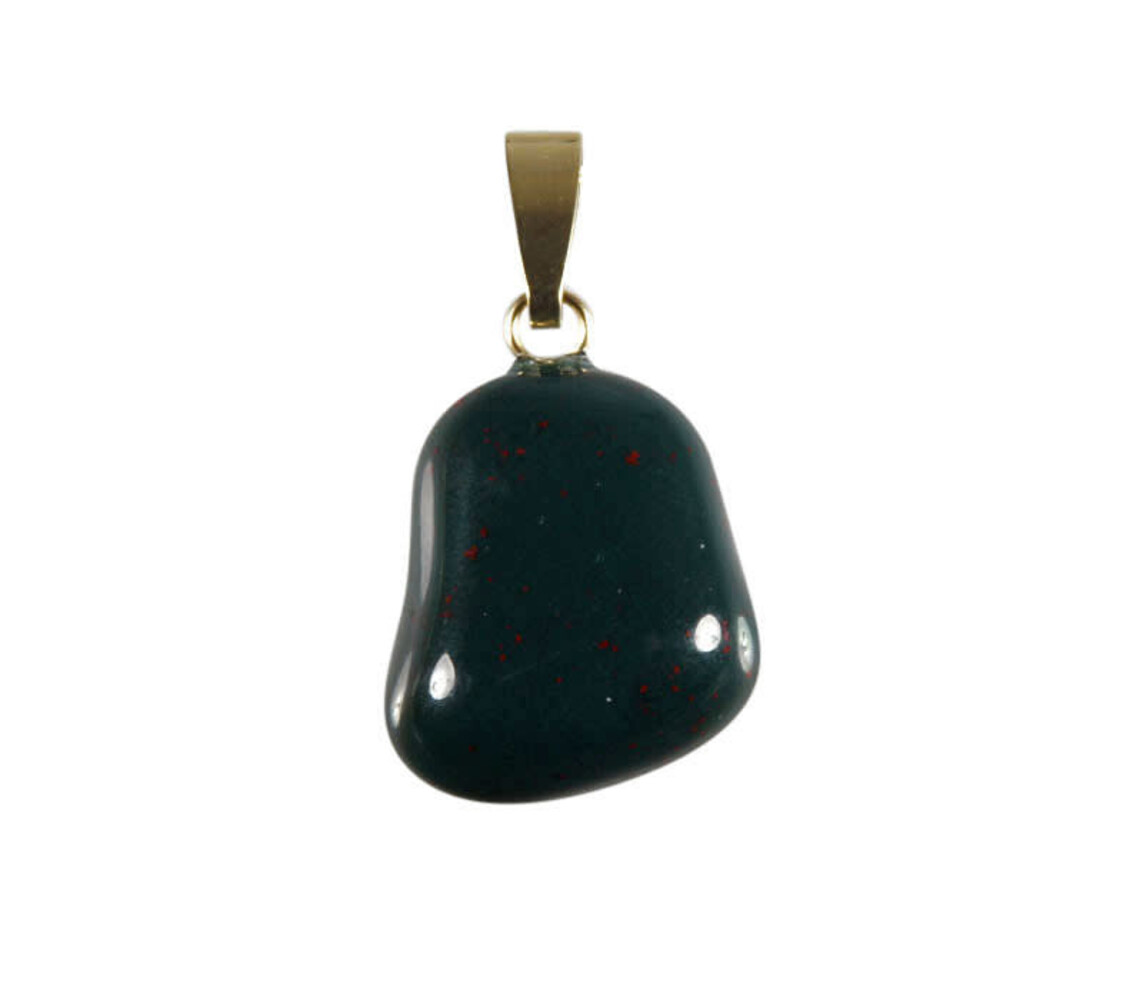 Heliotroop hanger met 14k gouden oogje Heliotroop hanger met 14k gouden oogje