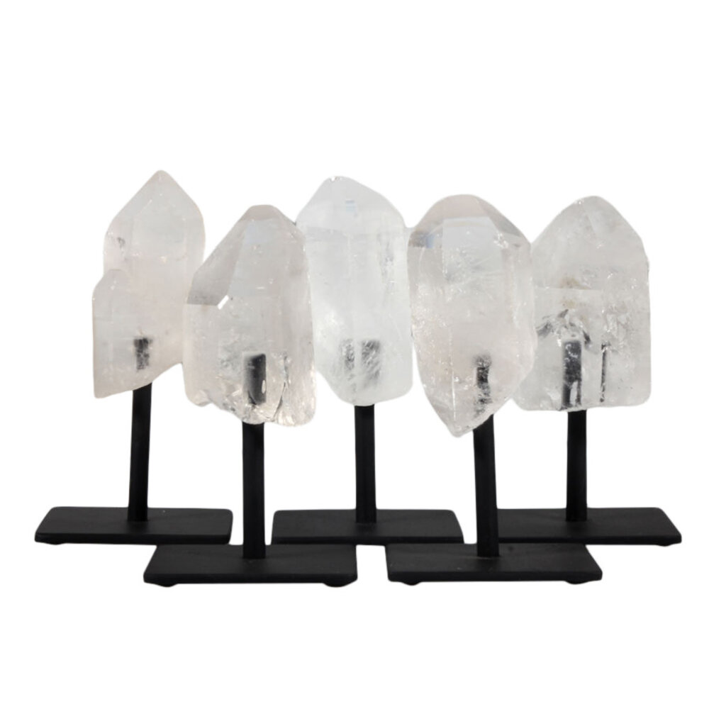 Bergkristal ruw op standaard klein Bergkristal ruw op standaard klein