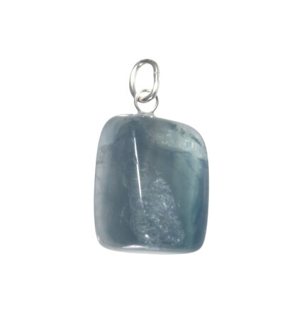 Fluoriet (blauw) hanger met zilveren oogje Fluoriet (blauw) hanger met zilveren oogje
