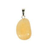 Calciet (oranje) hanger met 14k gouden oogje Calciet (oranje) hanger met 14k gouden oogje