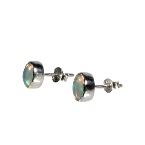 Zilveren oorstekers opaal (edel) | ovaal 7 x 5 mm