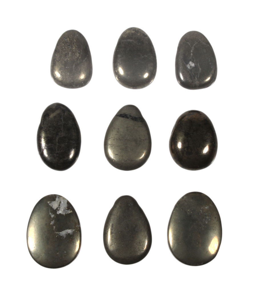 Pyriet hanger doorboord