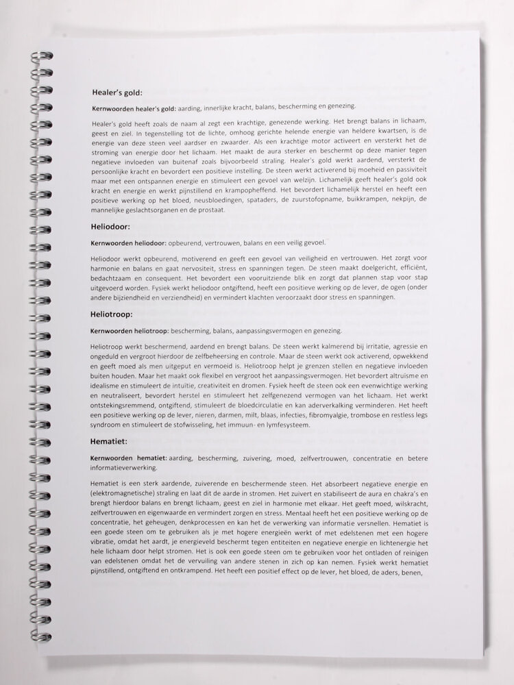 Handboek Edelstenen & Mineralen - en hun werking Handboek Edelstenen & Mineralen - en hun werking